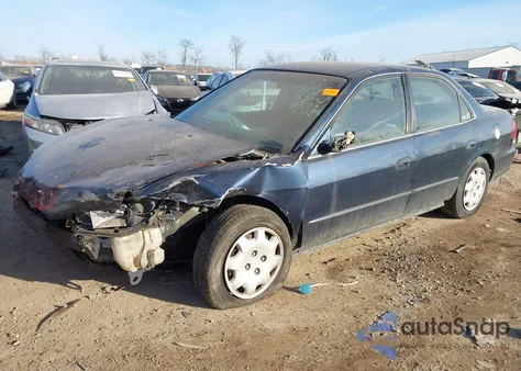 2000 Honda Accord 2.3 Lx из США, поврежденный, VIN 1HGCG6652YA026492